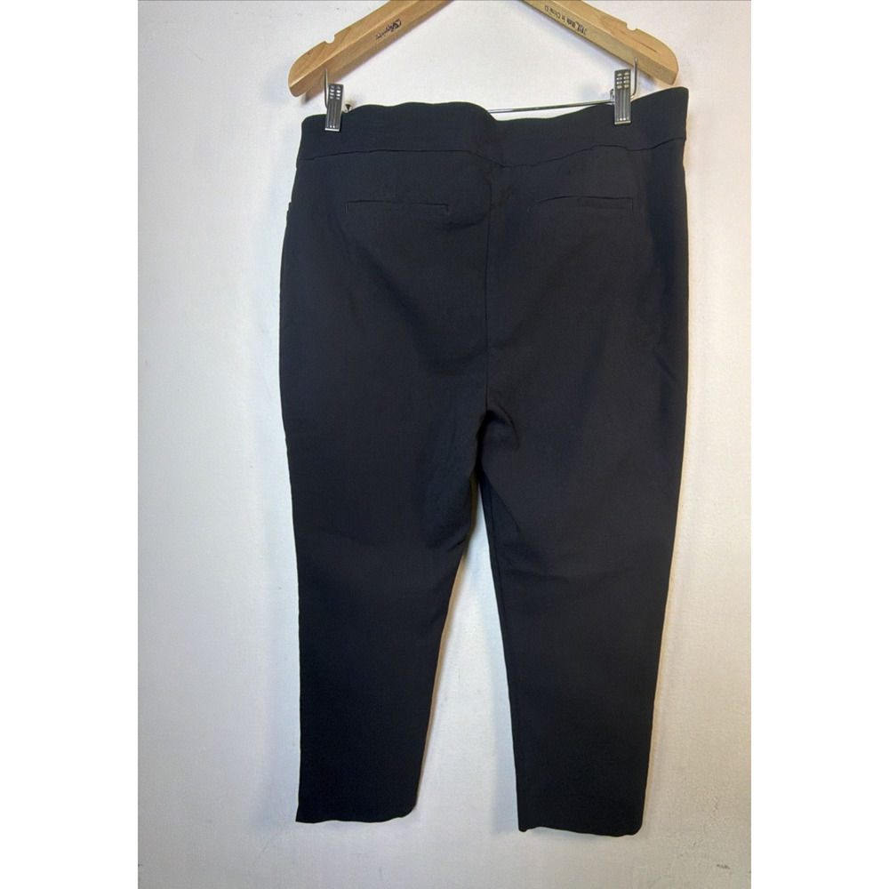 Chico's 2.5 Pants Women's 14 L Black Cropped Classic Retro capri quiet luxury - Picture 2 of 11